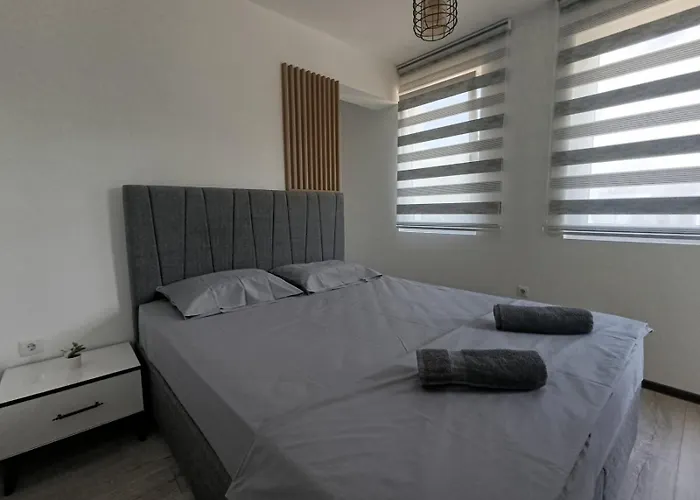 Stay Point One Bedroom Apartment Including Underground Parking Place アパート *